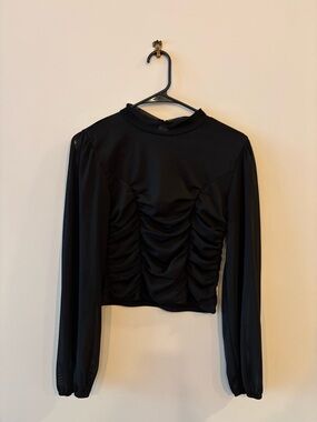 Shinestar Black Ruched Long Sleeve Crop Top